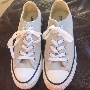 Light Grey Converse size 7.5 woman’s